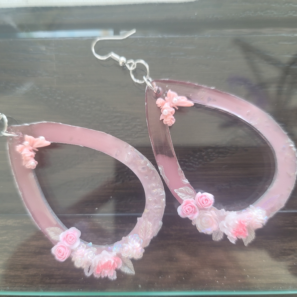 Elegant Pink Floral Earrings